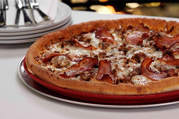 Minsky's Pizza signature dishes Prime Cut PizzaPapa Minsky's PizzaJumbo Wings